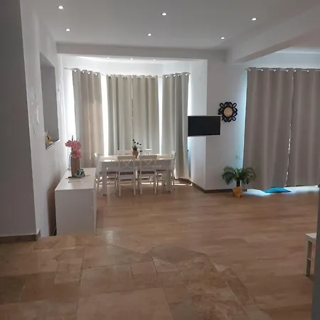 Villa Mona